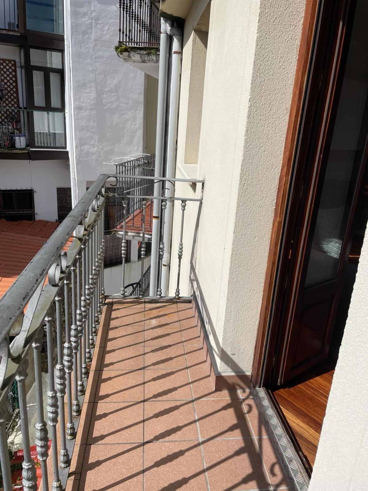 Mundaka Bihotzean Con Parking Gratuito Apartman Kültér fotó